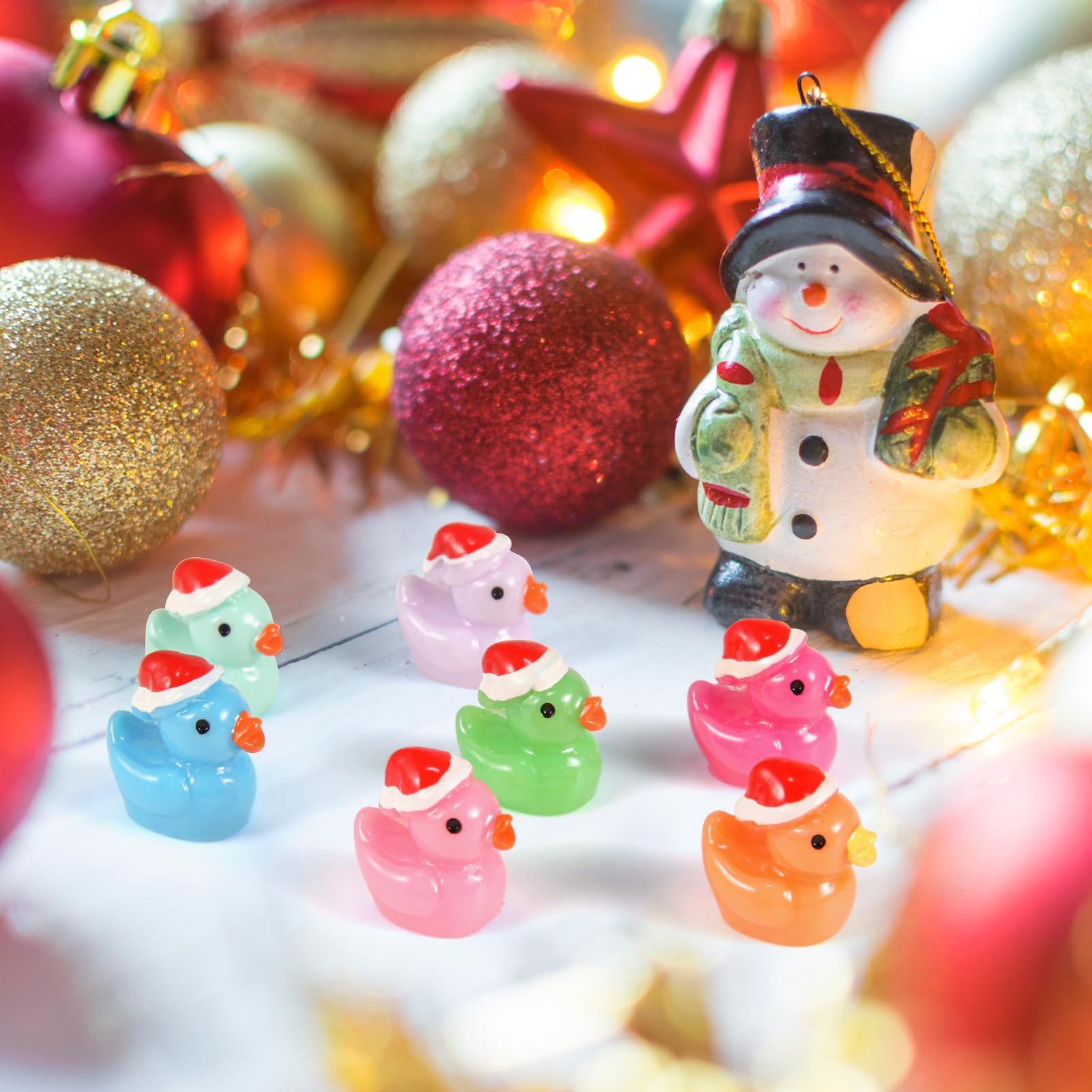 160 Pcs Christmas Mini Resin Ducks Tiny Santa Fairy Hat Duck Miniature Micro Landscape Garden Dollhouse Decor for Xmas Accessories DIY Craft Slime Party Gifts Prank Game Ornament Potted Plants
