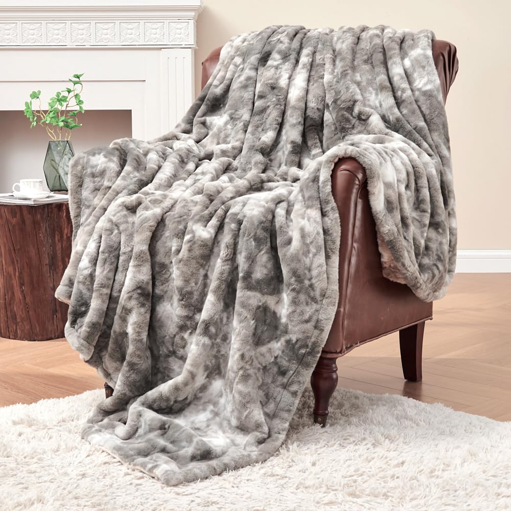 BellaCasa Faux Fur Blanket - 60"x80" - Luxurious Warm Throw For Couch Bed Sofa
