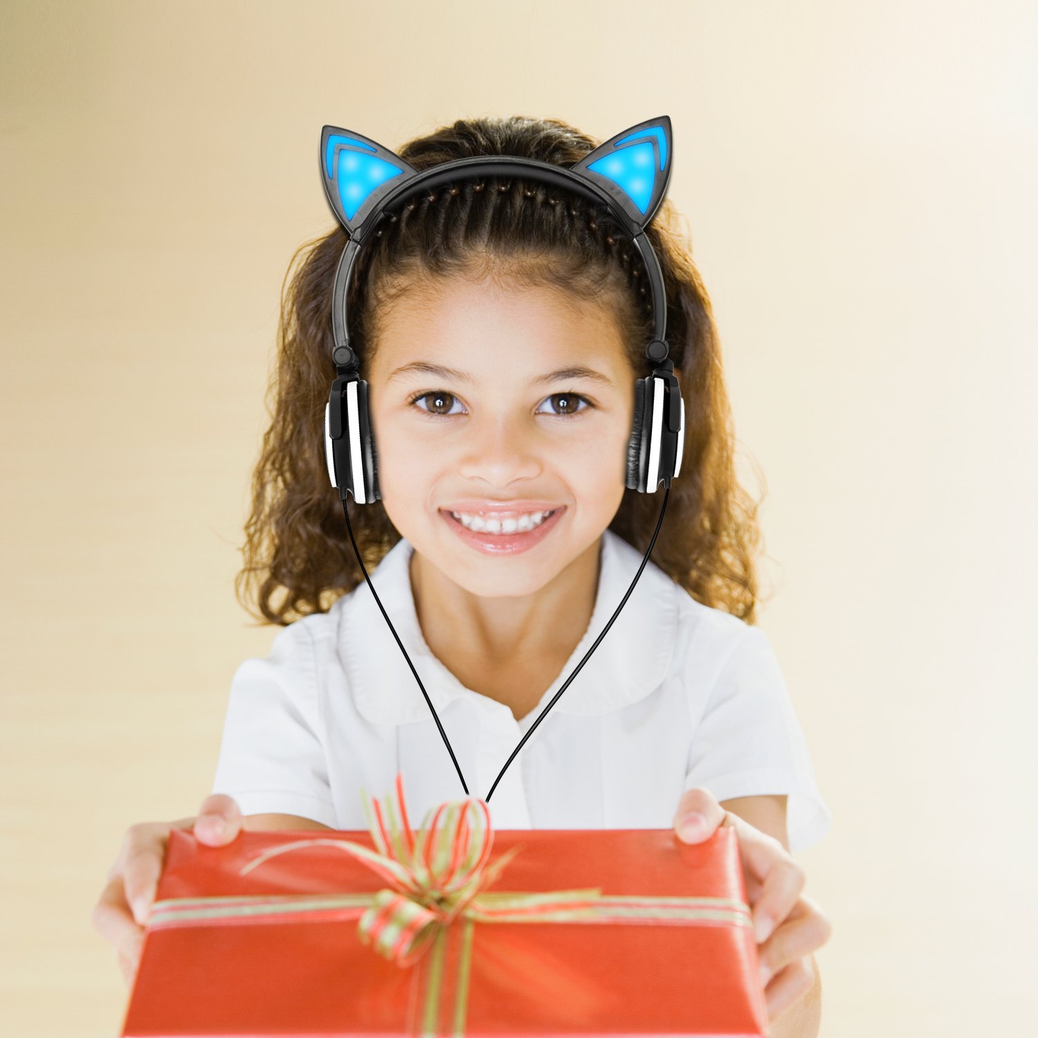 Kids Headphones, Barsone Wired Cat Ear Headphones,Foldable Cat Cosplay Earphone Over Ear Children\'s Headsets With Glowing Light, Girls/Boys/Young people Cute Headphones, Compatible for all smart phones and tablets (Black)