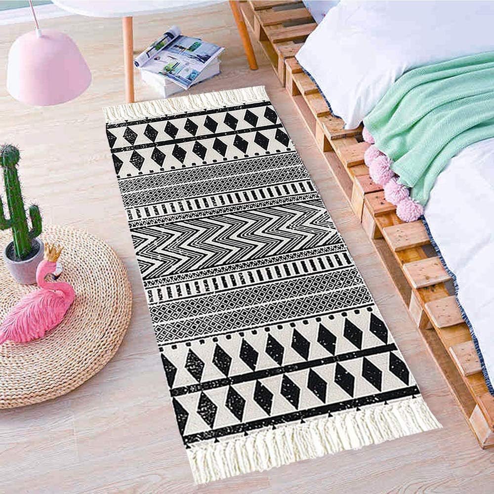 HEBE Cotton Area Rug Set 2 Piece 2'x3'+2'x4.2' Machine Washable Black and Cream White Hand Woven Cotton Rug with Tassels Cotton Area Rug Runner for Living Room, Kitchen Floor, Laundry Room: Kitchen & Dining