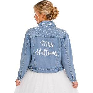 Famiheart Custom Embroidered Bride Denim Jacket with Pearls, Personalized Future Mrs Jean Clothing, Wedding Gift for Her
