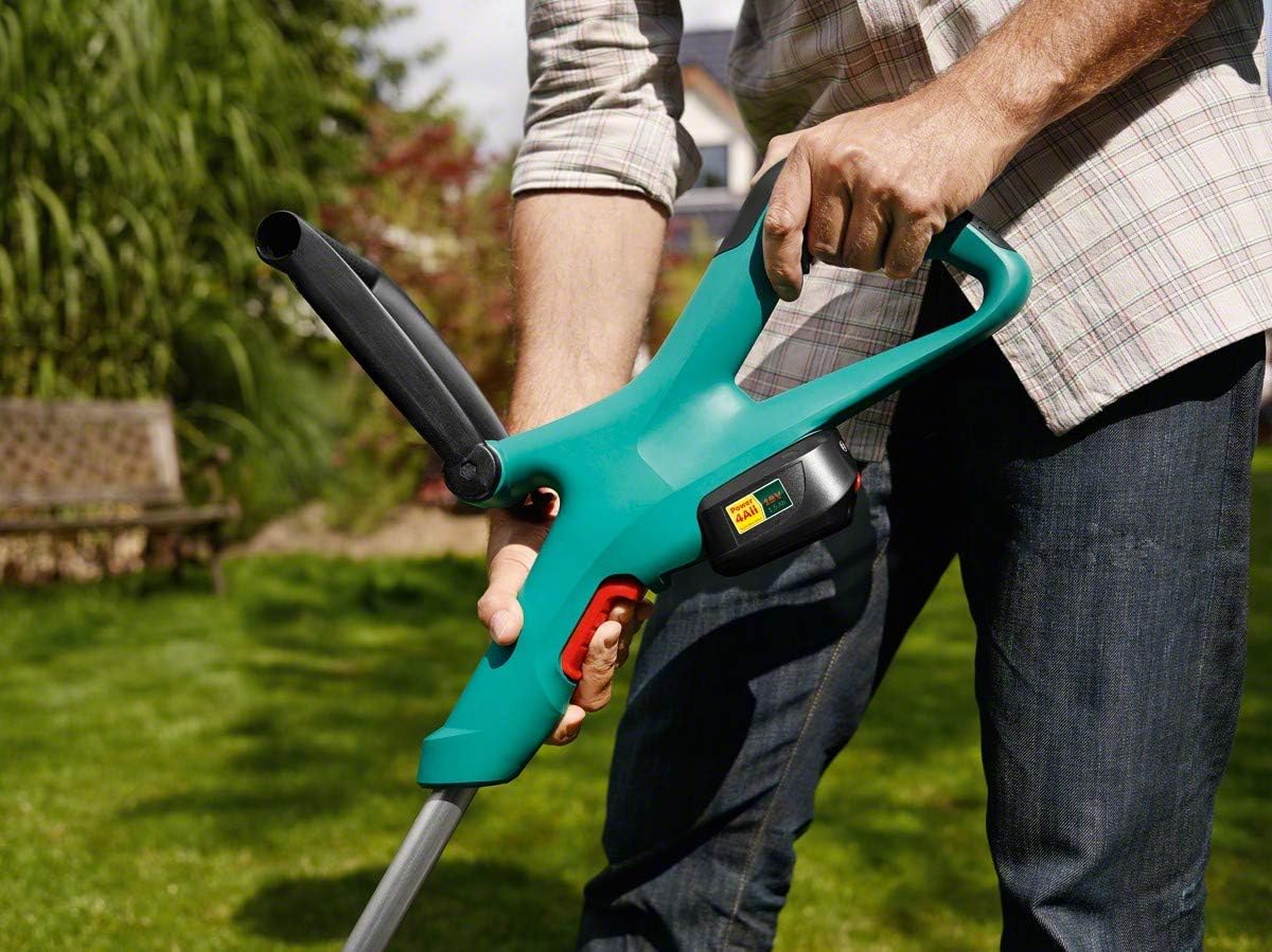 bosch universalgrasscut 18v 260mm cordless grass trimmer