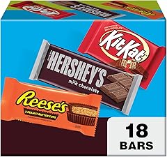 HERSHEY'S, KIT KAT and REESE'S Assorted Milk Chocolate, Christmas Candy Variety Box, 27.3 oz (18 Count)