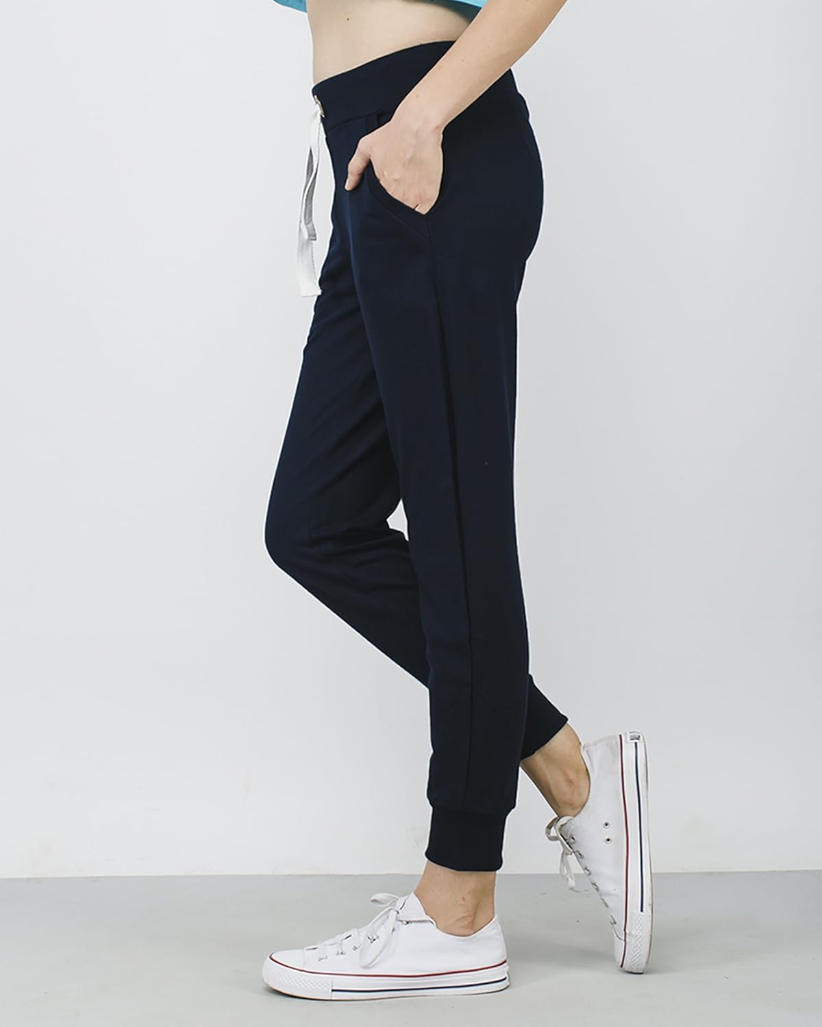 bewakoof women's fleece track pants (blue)