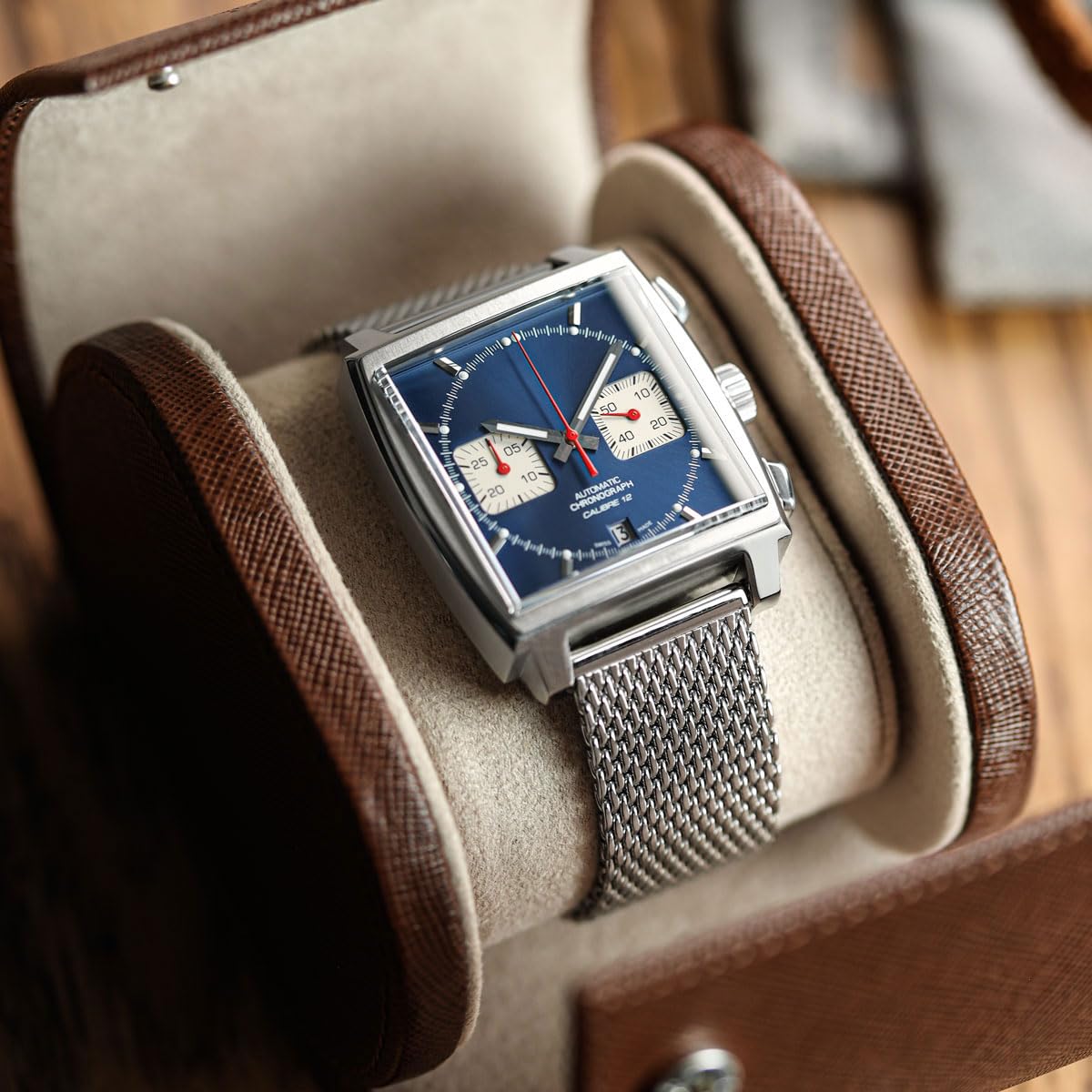 WATCHGECKO Merriott Quick-Release Milanese Mesh Stainless Steel Watch Strap - Polished. Mens Replacement Wristwatch Strap. Easy to Fit Adjustable Strap