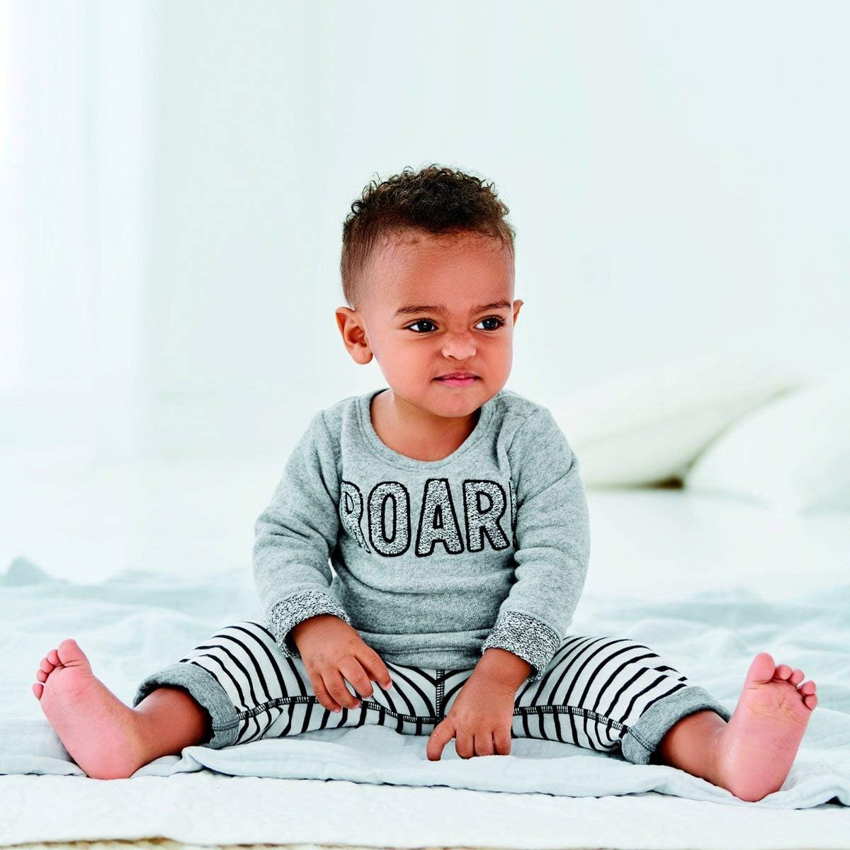 Carter's Infant Boys Gray Roar Baby Sweater Sweatshirt: Clothing