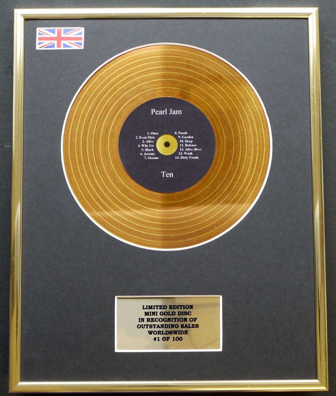 Limited Edition mini gold disc Display PEARL JAM/MINI GOLD DISC DISPLAY/LIMITED EDITION/COA/TEN