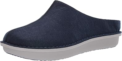 clarks navy clogs