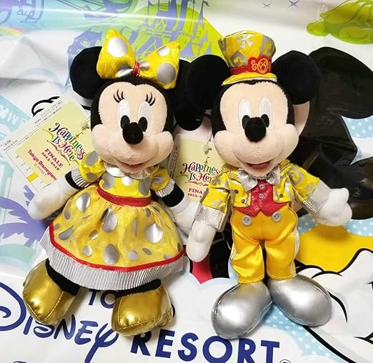 Amazon お顔厳選ミッキー ミニー ぬいぐるみバッジ 2点セット タグ付ハピネスイズヒア フィナーレ30周年 13 19でぃずにー 不朽 名作 ぬいぐるみ ホビー