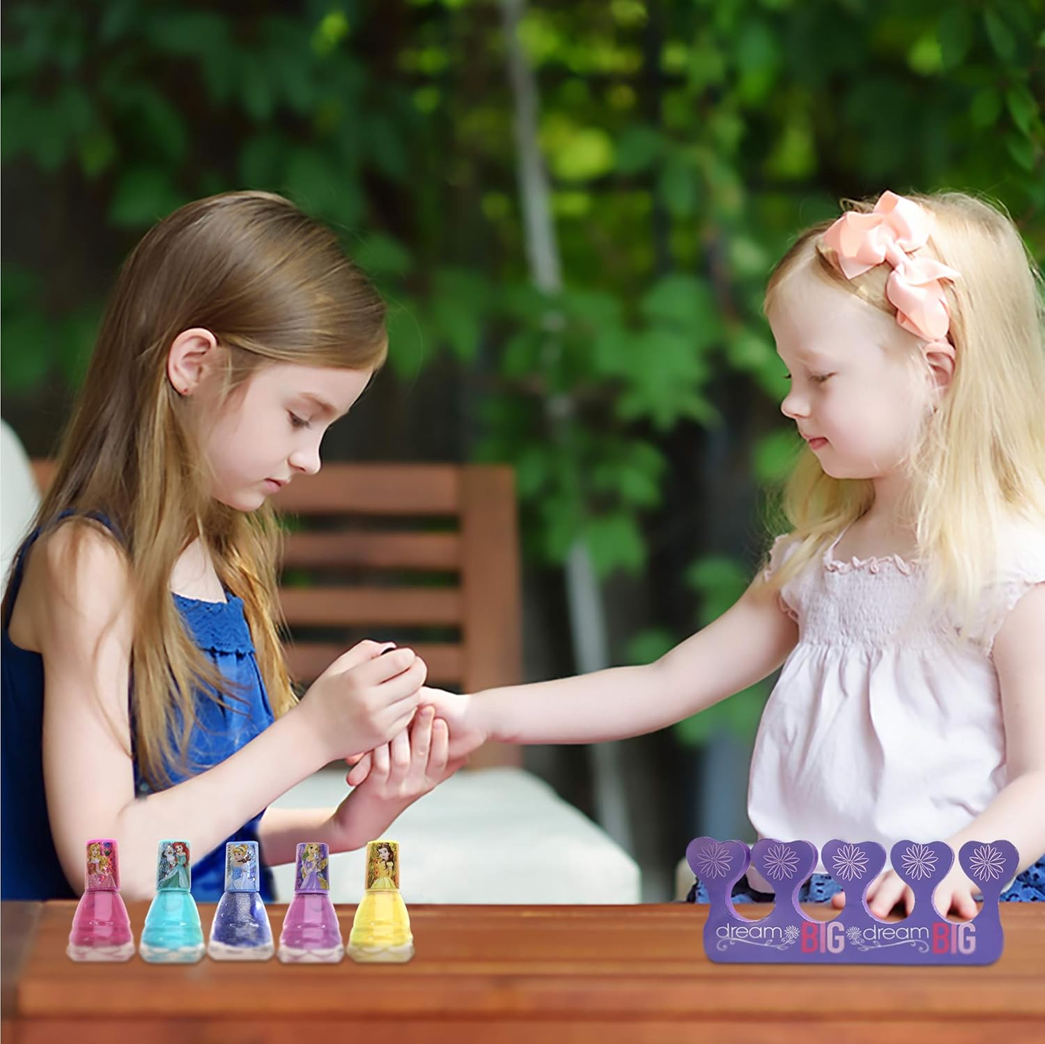 Townley Girl Disney Princess Non-Toxic Peel-Off Water-Based Natural Safe Quick Dry Nail Polish| Gift Toy Kit Set for Kids Toddlers Girls| Glittery and Opaque Colors| Ages 3+ (18 Pcs): Toys & Games