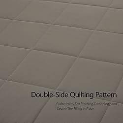 COMFLIVE Down Alternative Blanket with Satin