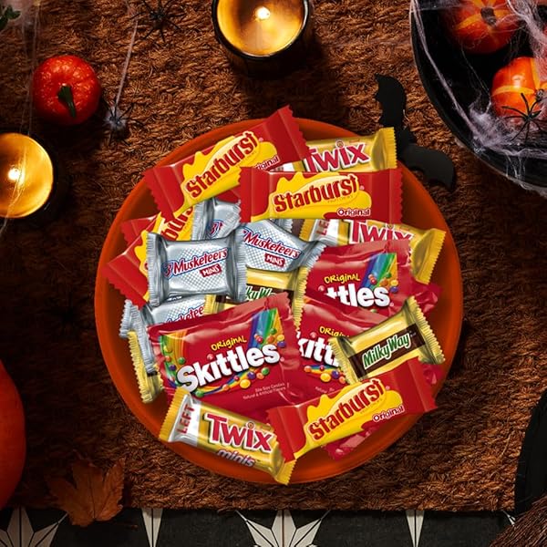MARS SKITTLES, TWIX, STARBURST, MILKY WAY & 3 MUSKETEERS HALLOWEEN CANDY VARIETY PACK, 180 CT BULK BAG