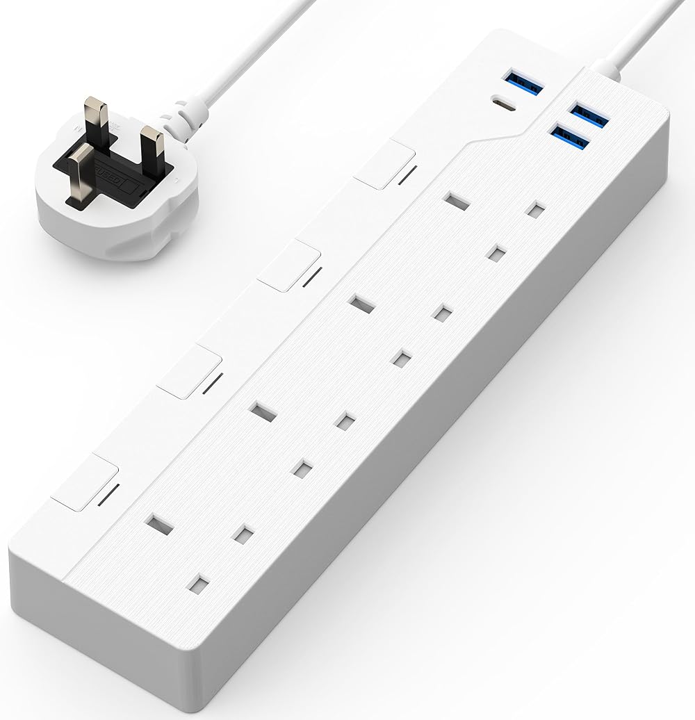 4 Way Extension Lead USB C Socket Switched Surge Protected 1.5M Wall Mount