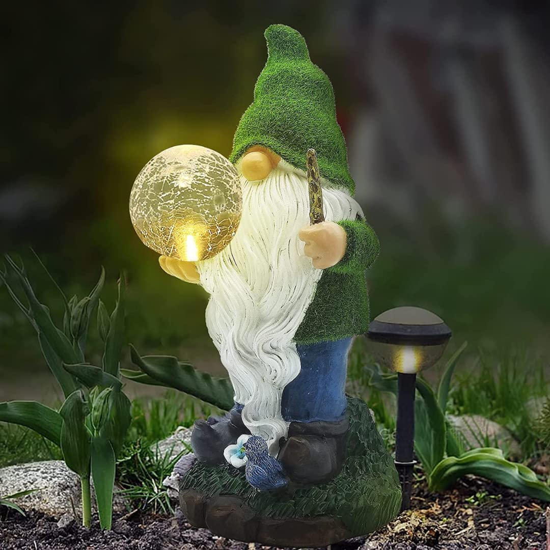 THE Enchanted Garden Gnome Wizard Statue Outdoor Resin Gnome Figurine Outdoor Solar Powered LED Lights Resin Figurine for Patio Lawn Yard Décor