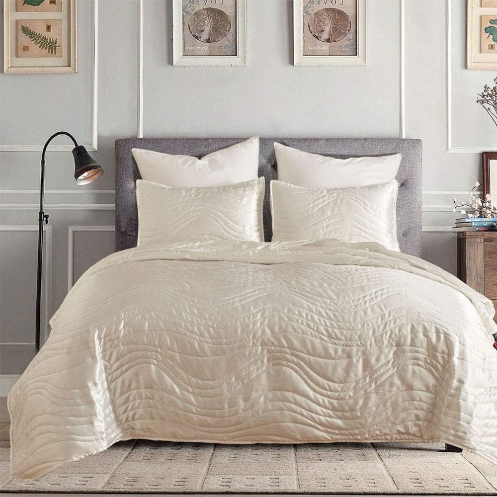 STIANQI 3Pcs Ultra Soft and Smooth White Quilt Sets for Summer Quilted Pattern Imitation Silk Coverlet Polyester Summer Bedspreads Set(King 90" by 102")