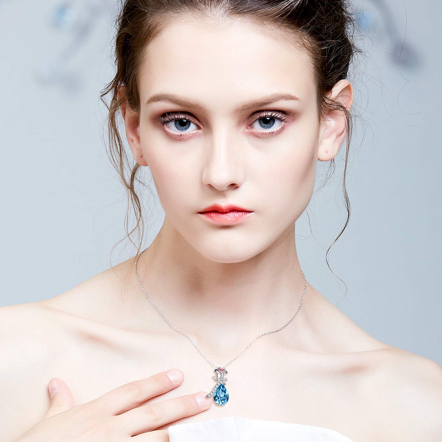 CDE Necklace Swarovski Crystal Pendant Necklaces Blue Jewelry Women