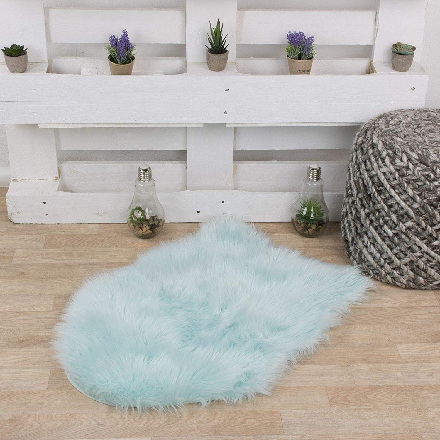 Watooma Faux Sheepskin Rug for Living Room Bedroom Children's Room as Faux Bed Rug or Mat for Chair Sofa, 40 x 60 cm (Mint)