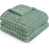 HOMRITAR 3D Flannel Fleece Baby Blanket for Unisex Sage Green Super Soft Plush Cozy Toddler Blanket with Square Grid Design Luxury Bed Blankets for Boys Girls 30 x 40 Inch