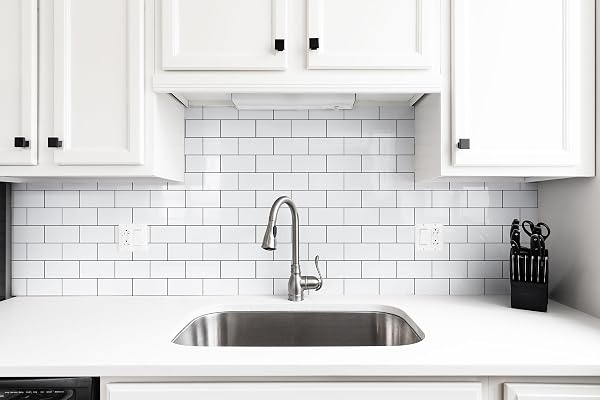 STYLOVUE 100 PIECES PEEL AND STICK BACKSPLASH FOR KITCHEN, 3″ X 6″ PVC SUBWAY TILE 2026 UPGRADED GLOSSY WHITE WITH DARK GRAY GROUT BACKSPLASH STICK ON TILE ELEVATE KITCHEN, BATHROOM, FIREPLACE,RV