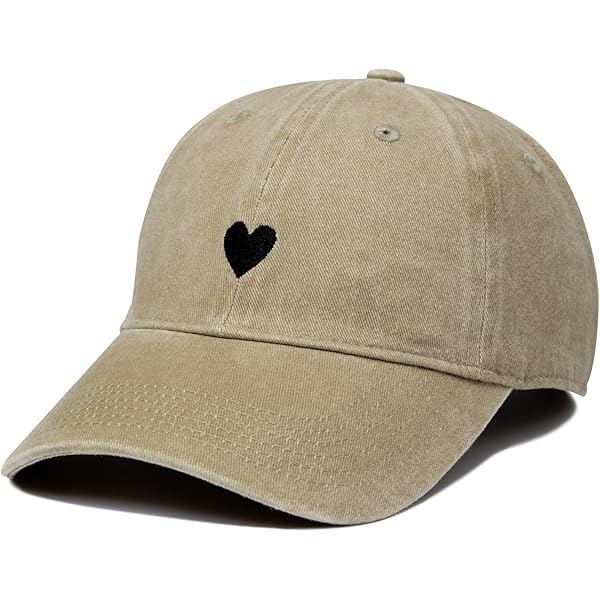 Amazon.com: Ami Baseball Cap paris Paris Heart Logo iyai23w029