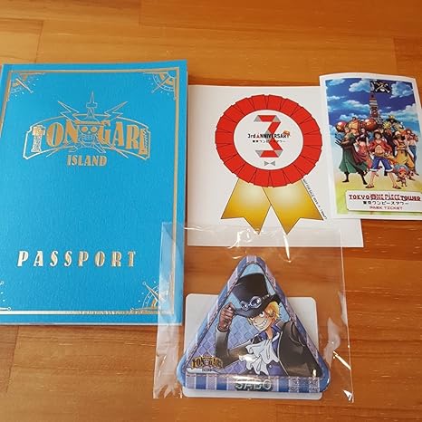 Amazon 東京ワンピースタワー 限定 トンガリ缶バッジ サボ シールラリー パスポート 3周年 記念ステッカー チケット アニメ 萌えグッズ 通販