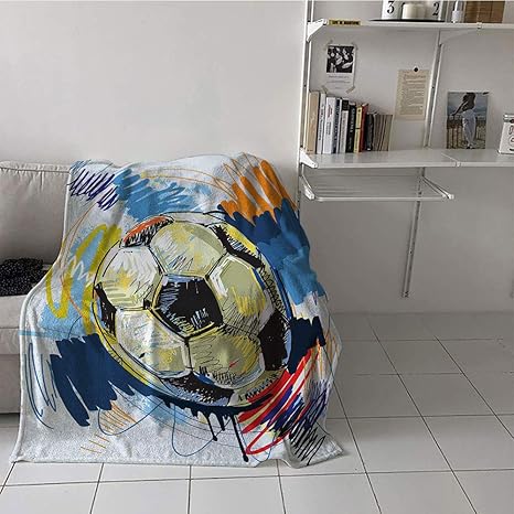 Amazon 子供用ブランケット スロープリント デジタル印刷ブランケット サッカーのイラスト入り 陽気な群衆のシルエット ペナルティを見つめる サッカーの試合 ブルーホワイト L50 X W30 キッズ ジュニア用寝具 オンライン通販