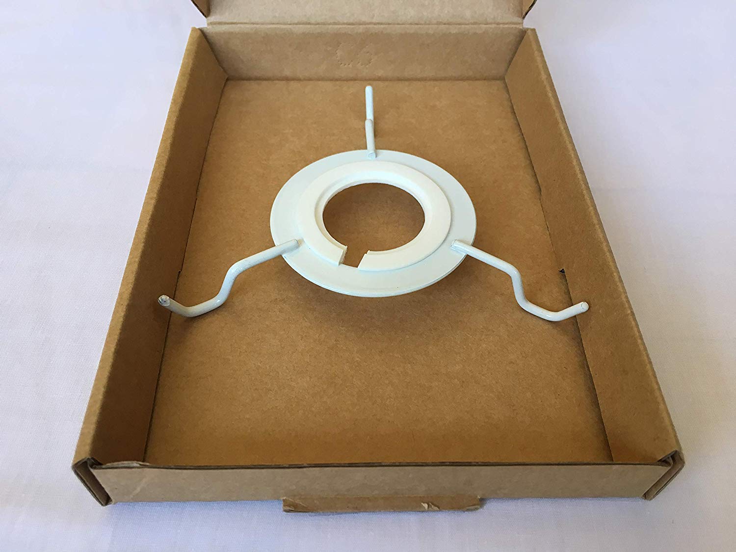 Shade Carrier...Spider for Ceiling ..to Hang a lampshade with Duplex Fitting...