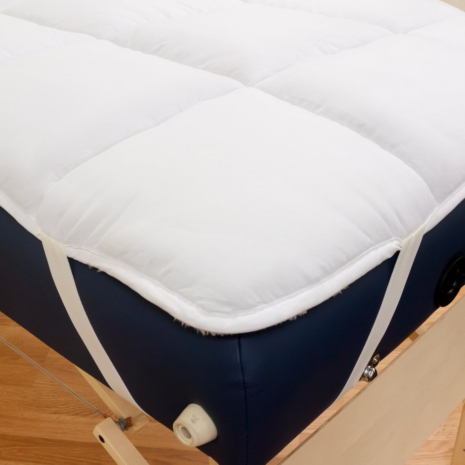 Body Linen Abundance Deluxe Quilted Fleece Massage Table Pad Set, 3.2 Pound: Health & Personal Care