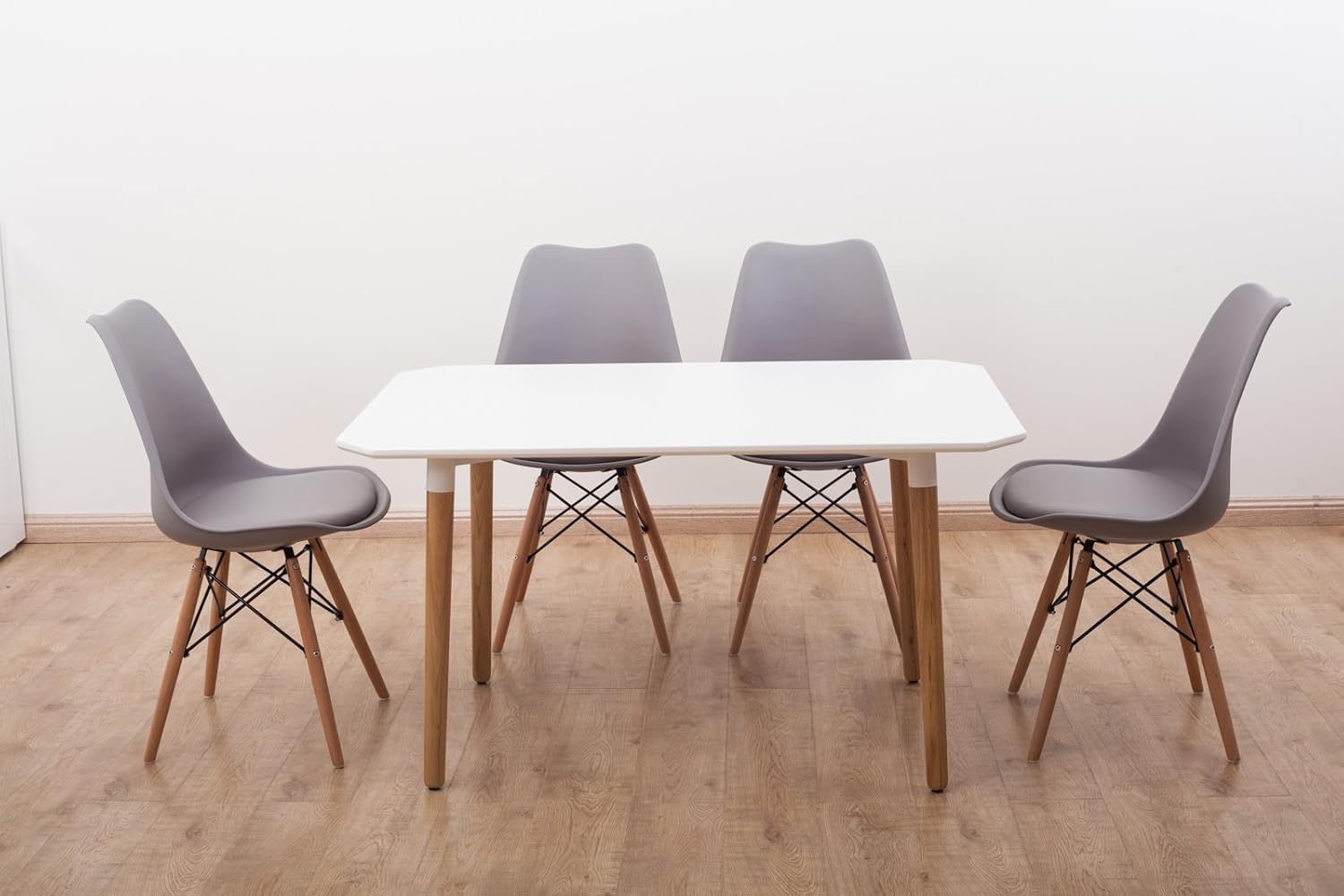 New Mmilo Dining Table And Chairs Set With Oak legs 120 x 80cm And