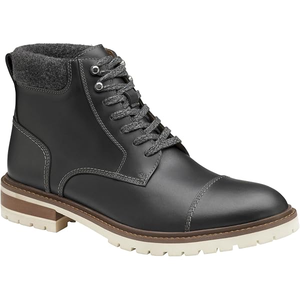 Amazon.com | Olive GTX Wallabee 2.0 by Clarks | Chukka