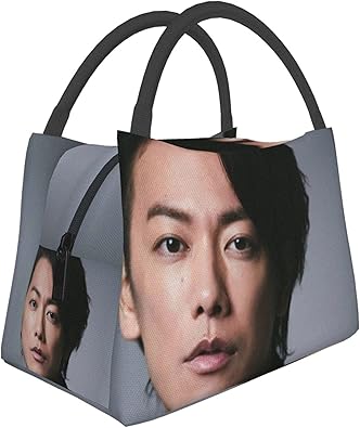 Amazon Co Jp 佐藤健 8 おしゃれ 軽量 断熱 保冷ランチバッグ 大容量 保温 食品収納 お弁当バッグ 通勤 弁当袋 ランチボックス 保冷バッグ 手提げお弁当箱 シューズ バッグ