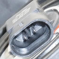 TRQ 2 Piece Headlight Assembly Set Driver