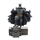 DIAMOND SELECT TOYS DC Gallery: Batman PVC