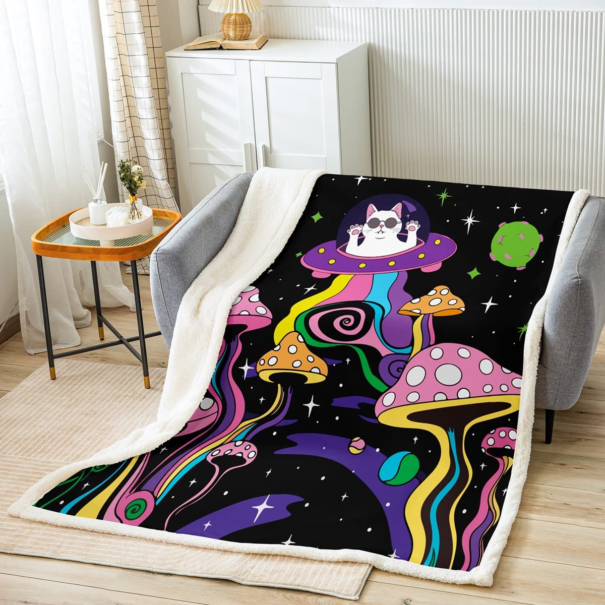 Manfei Cute Cat Throw Blanket Cartoon Mushroom Bed Blanket for Kids Boys Girls Room Decor, Outer Space Animal Blanket for Couch Sofa, Soft and Breathable Fleece Blanket(60 x 80 Inches)