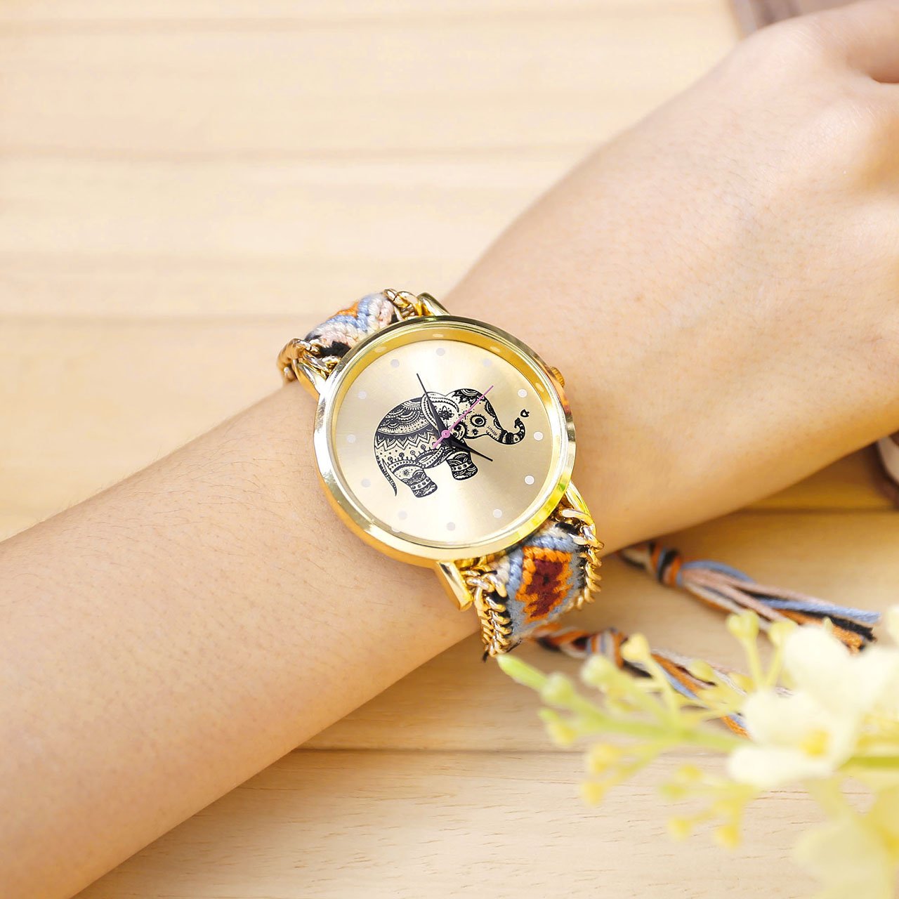 JSDDE 1PC Femmes Motif éléphant Corde Tissé Band Bracelet Quartz Composer Montre Orange