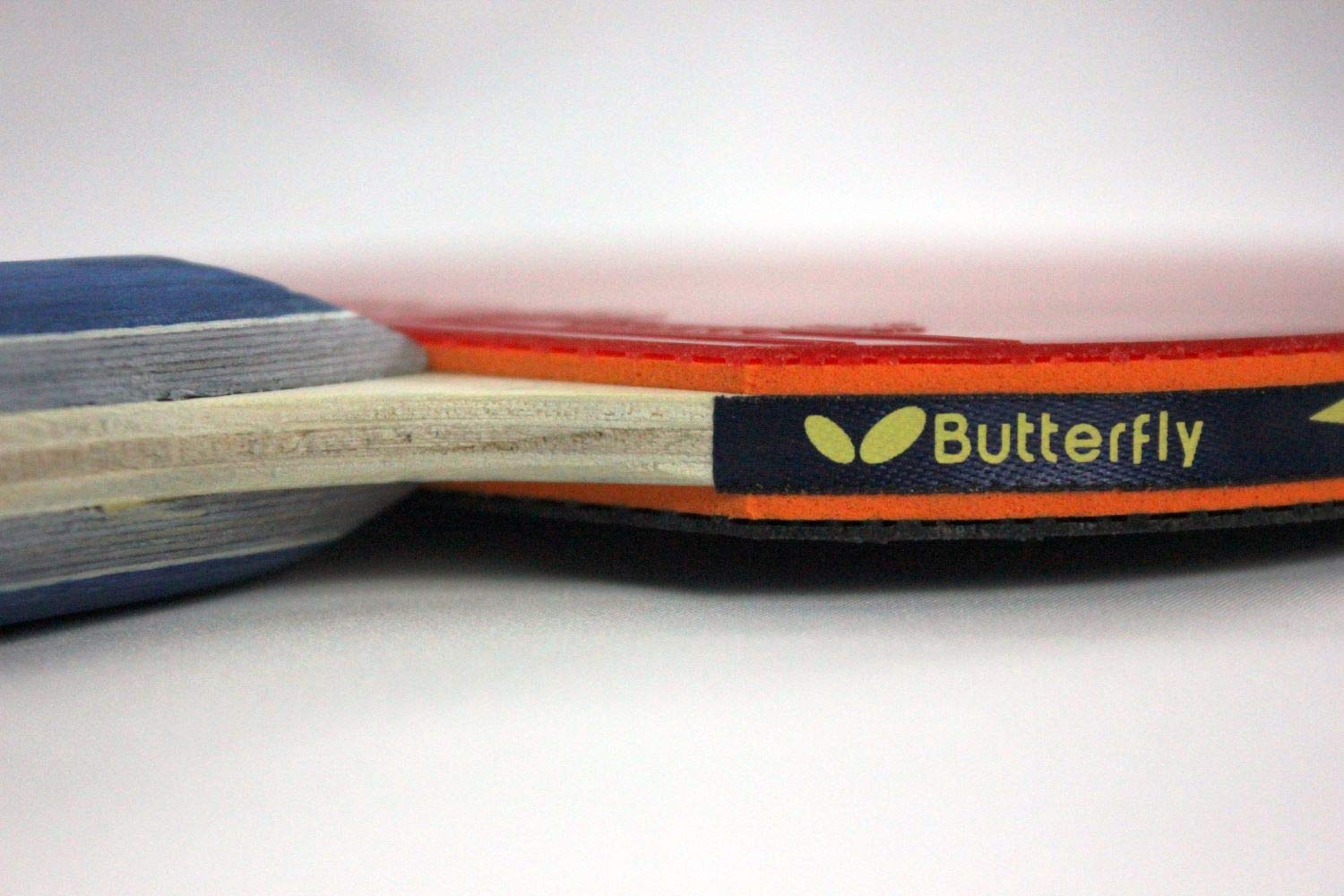 Butterfly 201 Table Tennis Racket Set 1 Ping Pong Paddle 1 Ping Pong Paddle Case Gift Box