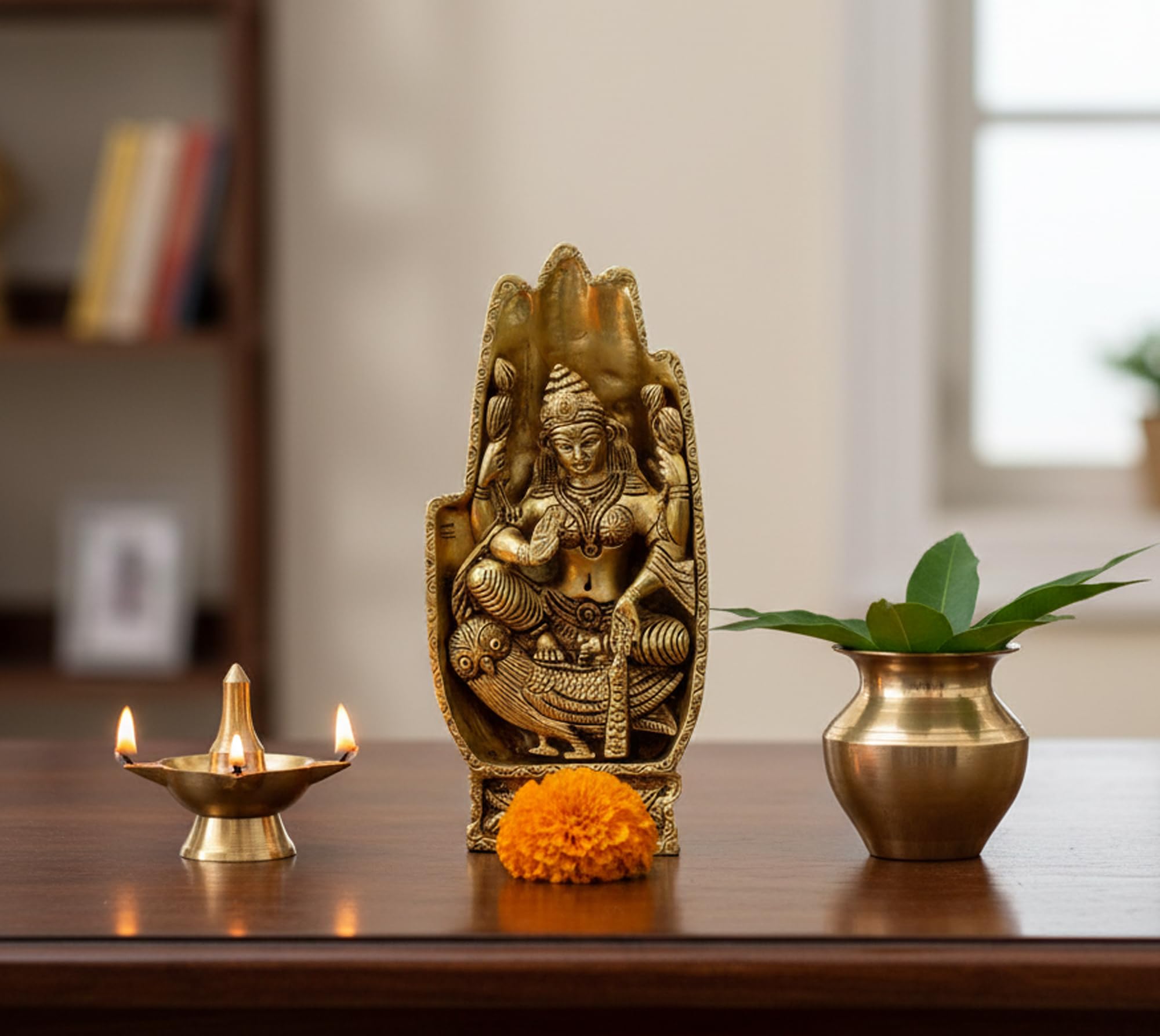 ESPLANADE Brass Lakshmi Idol | Laxmi Goddess Figurine Sculpture Murti Statue - Height 4.75" Inches (Brass Laxmi hand)