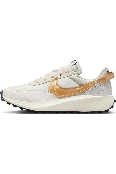 nike sacai waffle beige
