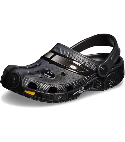 Amazon.com | Crocs Unisex Batman Batmobile Classic Clog  display picture 3