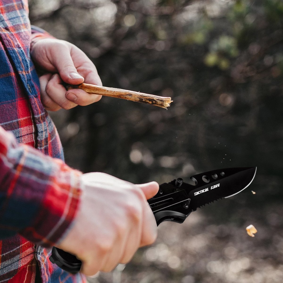 Set di Coltello Pieghevole e Penna Tattica, Coltello Tattico 5 in 1, Penna Multifunzione 7 in 1 con torica 80LM Morpilot Pieghevole 110mm, Acciaio inossidabile, Portatile e Confortevole, 2 Batterie Incluse, Nero