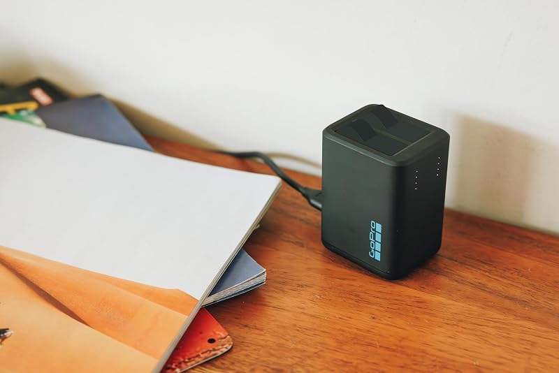 Caricabatterie doppio GoPro + 2 batterie ricaricabili Enduro (HERO13 Black) - Accessorio ufficiale GoPro