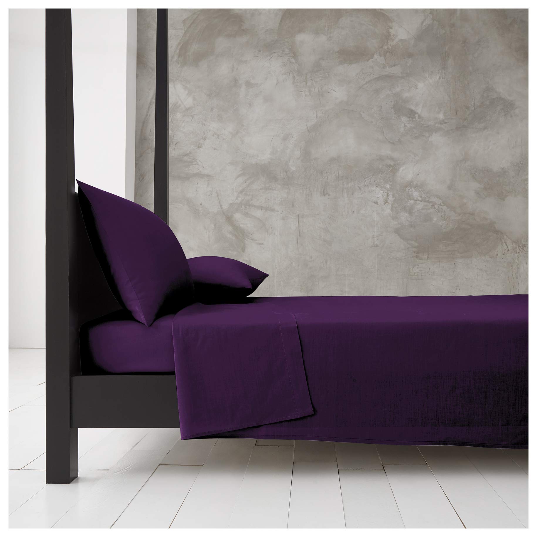 GC GAVENO CAVAILIA Flat Sheet, Polyester-Cotton, Berry, Super King — image 1