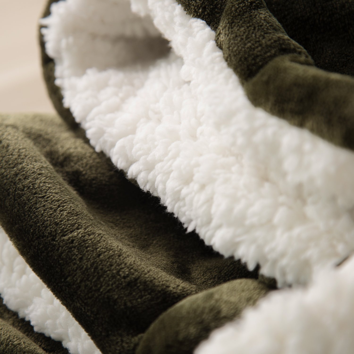 Sherpa Throw Blanket Olive Green 50x60 Reversible Fuzzy Microfiber All Season Blanket for Bed or Couch by Bedsure