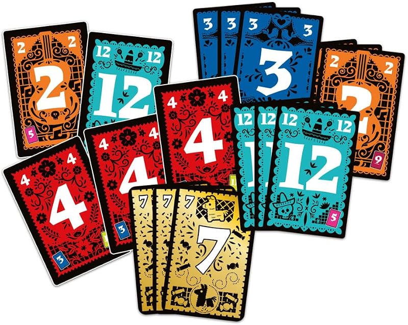 - Trio (Versión en español) | Juego de Cartas Party, rápido y Divertido | para Todas Las Edades, Ideal para Jugar con Amigos (BGTRISP)