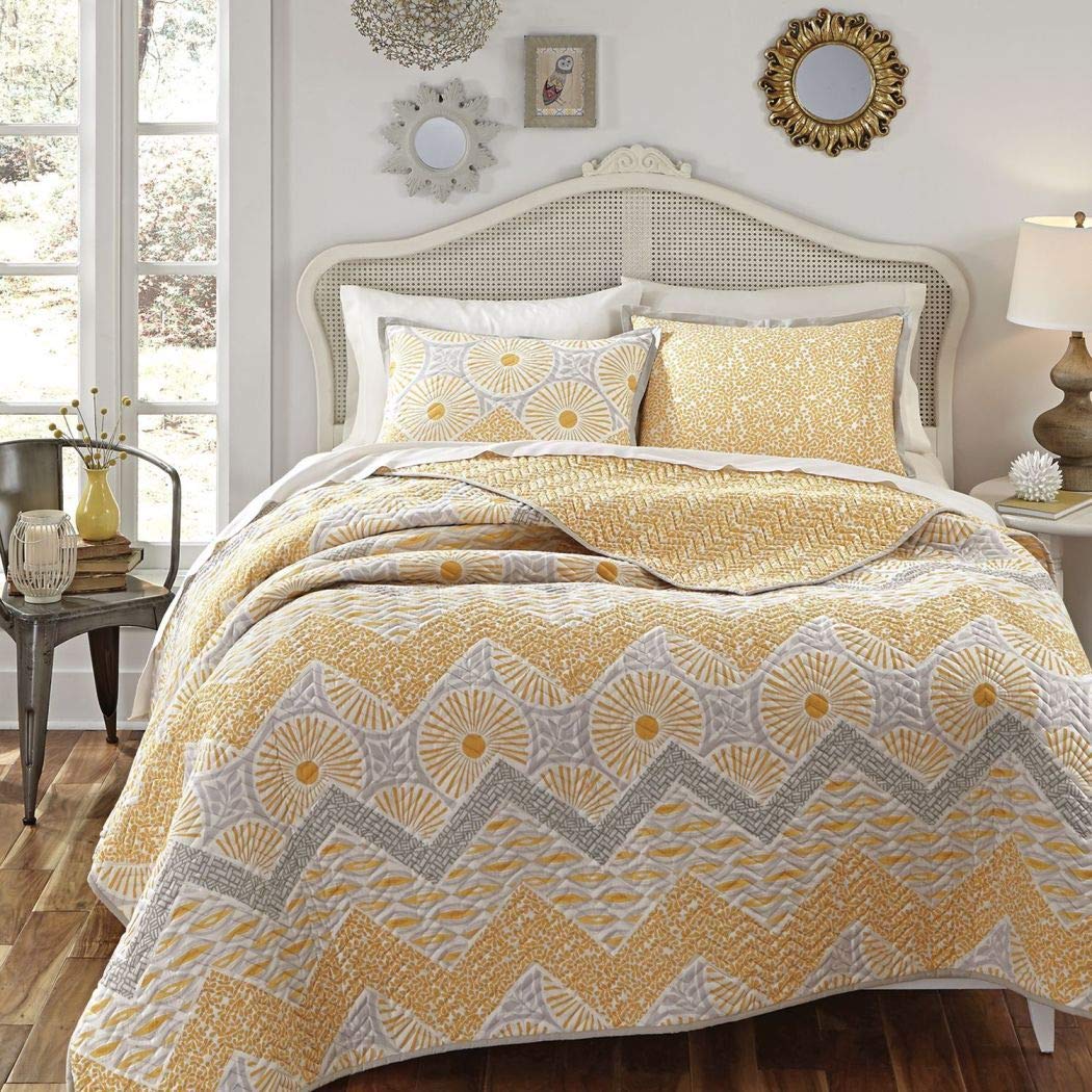 3pc Grey White Yellow King Quilt Set, Cotton, Zig Zag