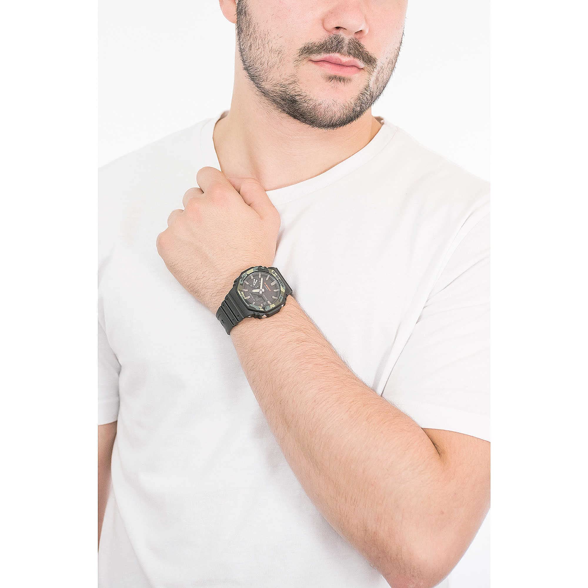 Casio Unisex 45.00mm Quartz Watch with Black Analogue dial and Black Resin Strap GA-2100SU-1AER