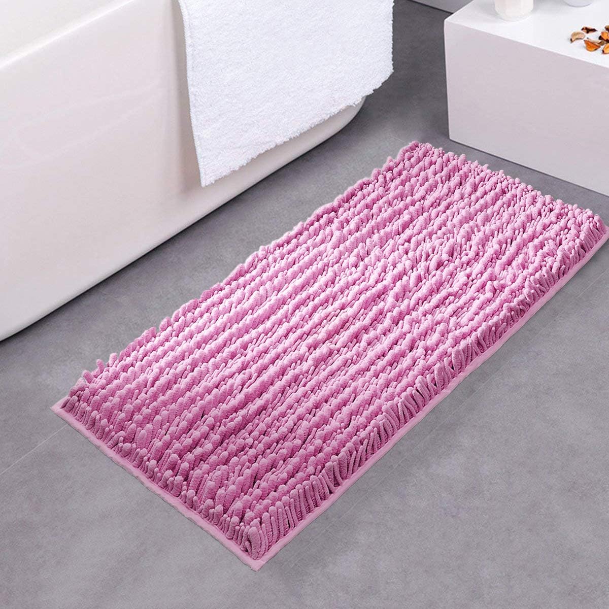XIYUNTE Bath Mat Non Slip Thick Microfiber Bathroom Rug Chenille Bath Mat Shaggy, Super