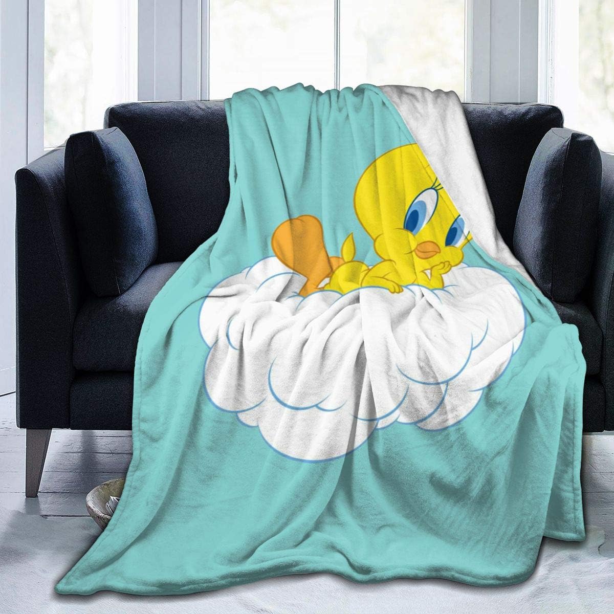 A Sweet Tweety Bird Blanket Brings Love & Smiles Anywhere