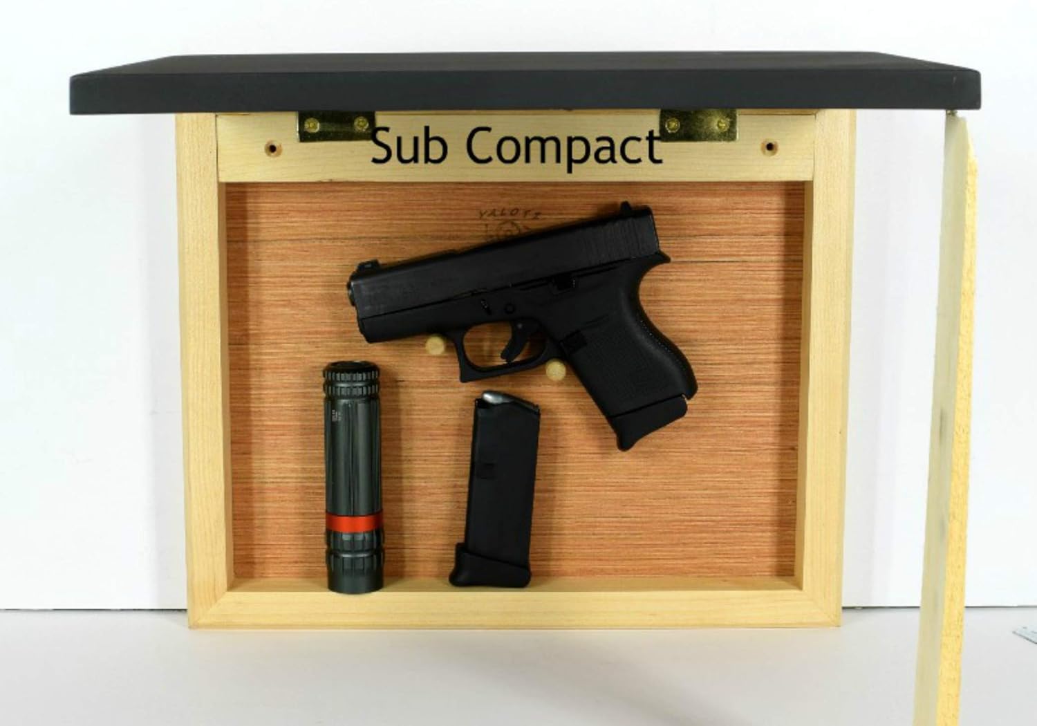 Amazon Com Concealment Picture Frame Hidden In Plain Sight Home