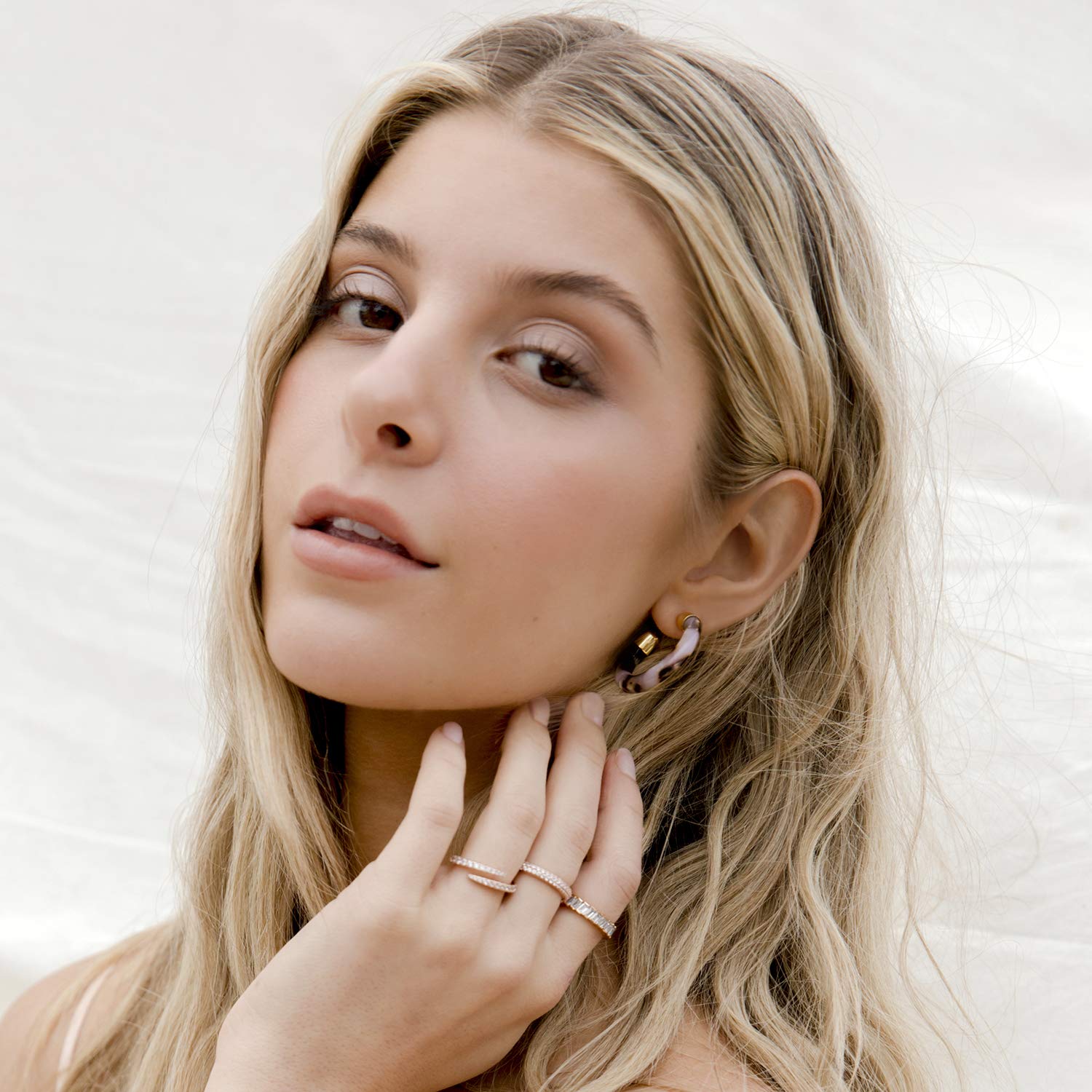 PAVOI Baguette Cut Eternity Bands